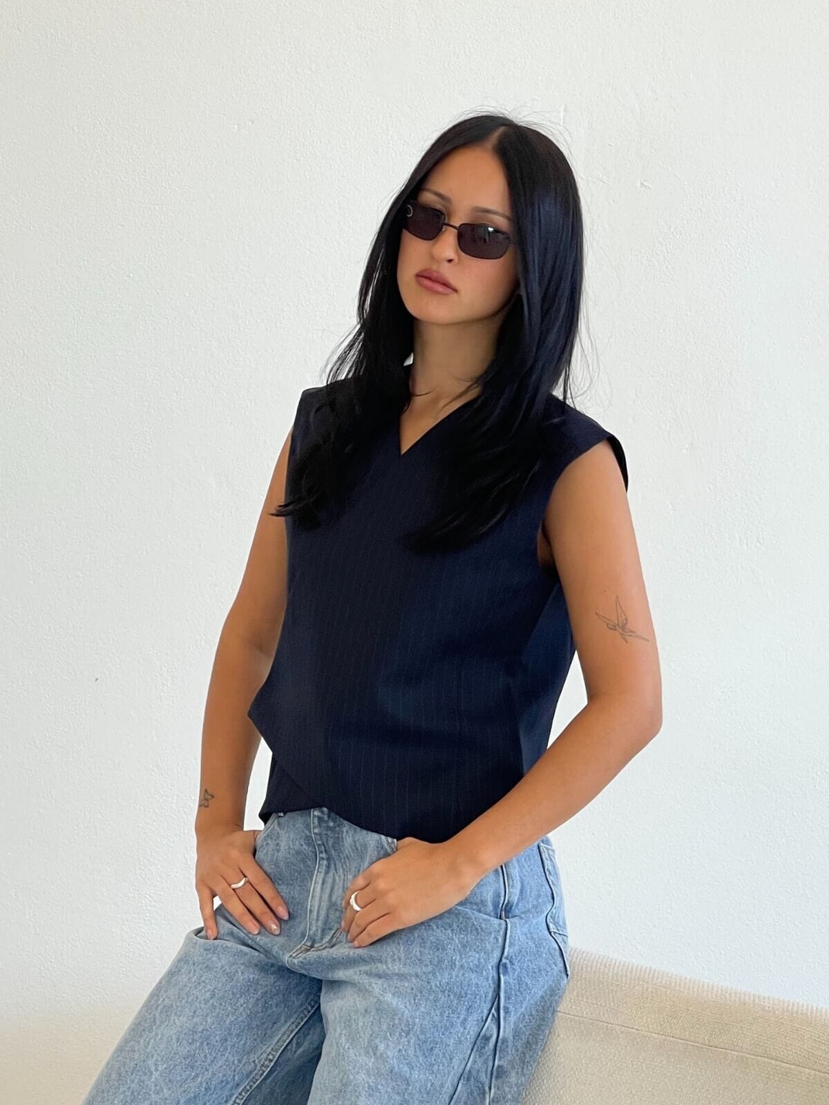 Agnes Vest - Navy Tops BLANCA