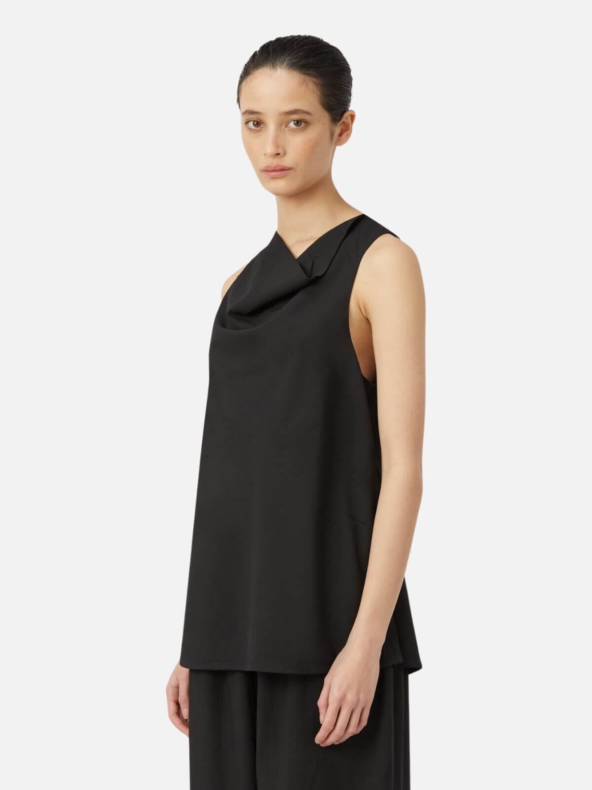 Essence Top - Black Tops Camilla and Marc