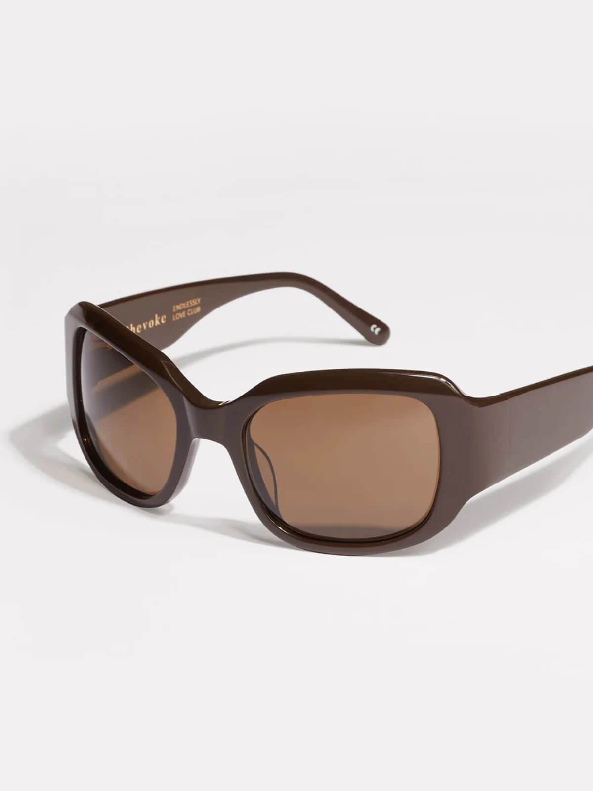Jen 001 - Brown