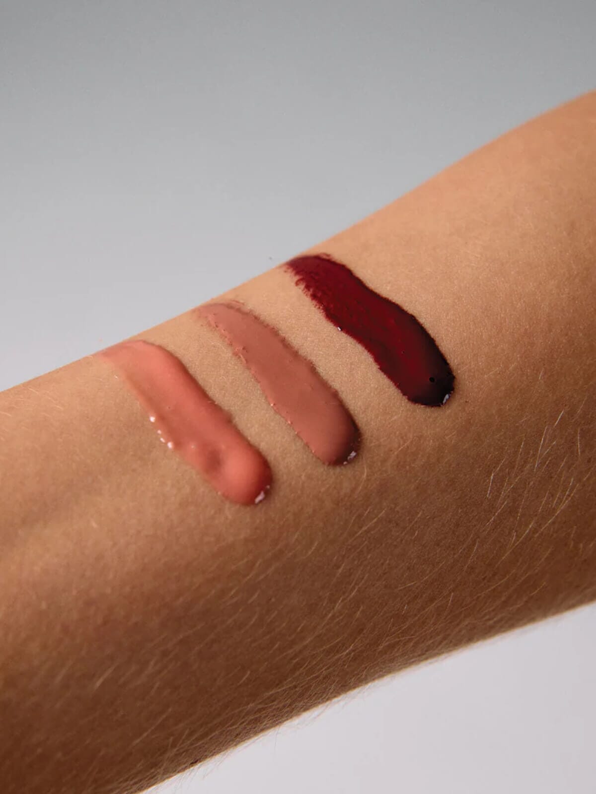 SŚAINT | Lip Gloss | Perlu