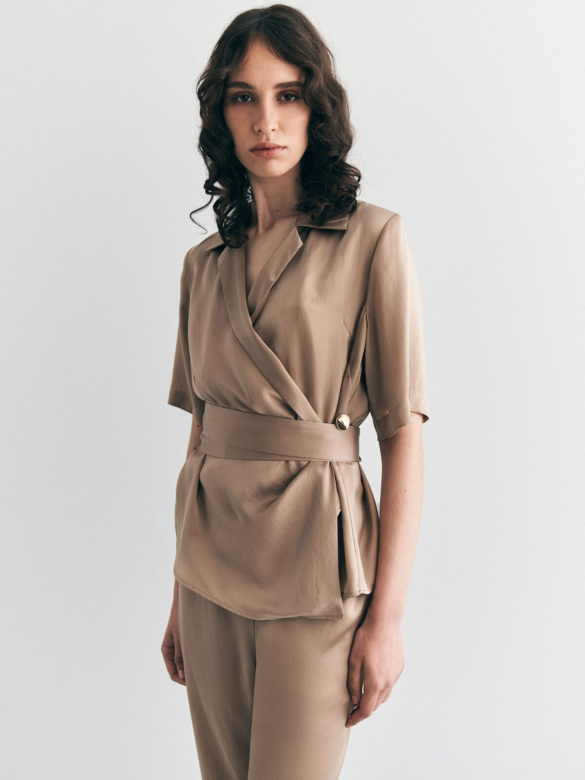 Broadway Shirt - Hazelnut