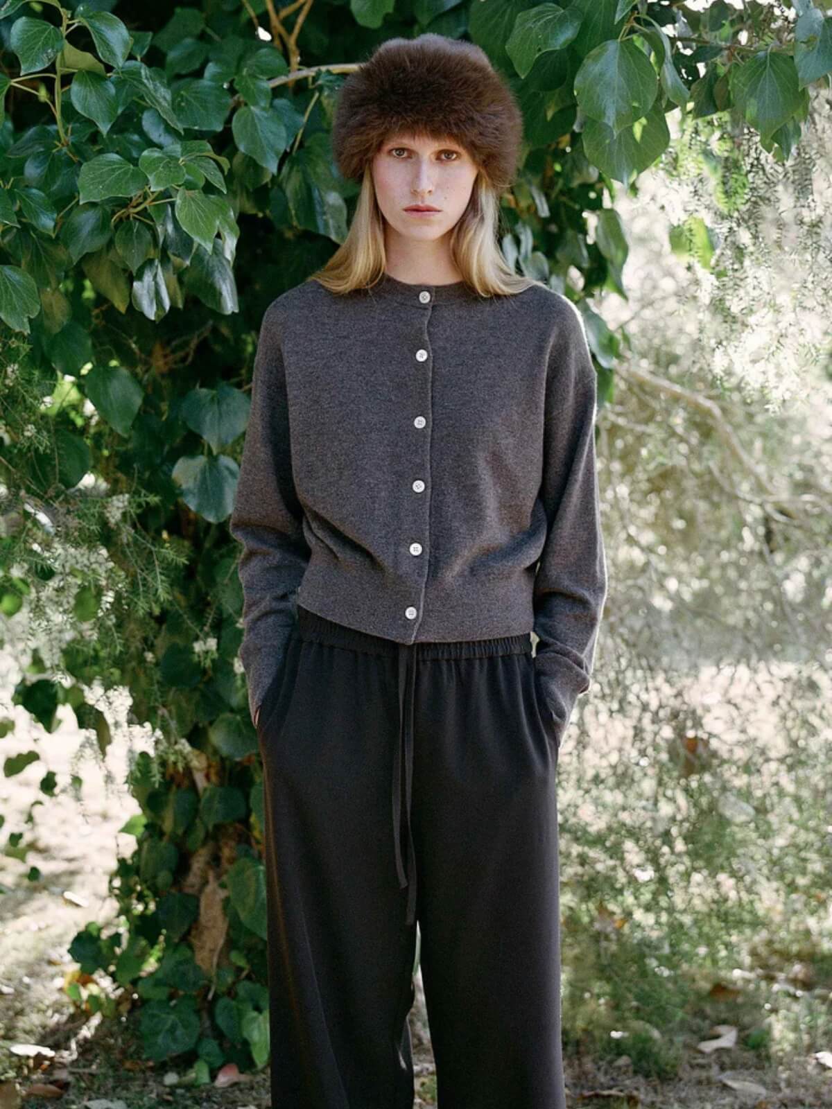 The Chloe Cardigan - Rye