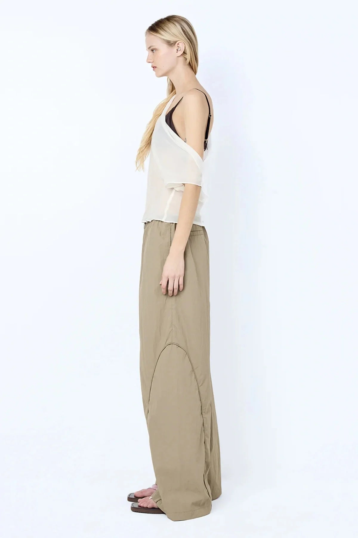 Eloise Layered Cowl Top - Snow/Slate Gray