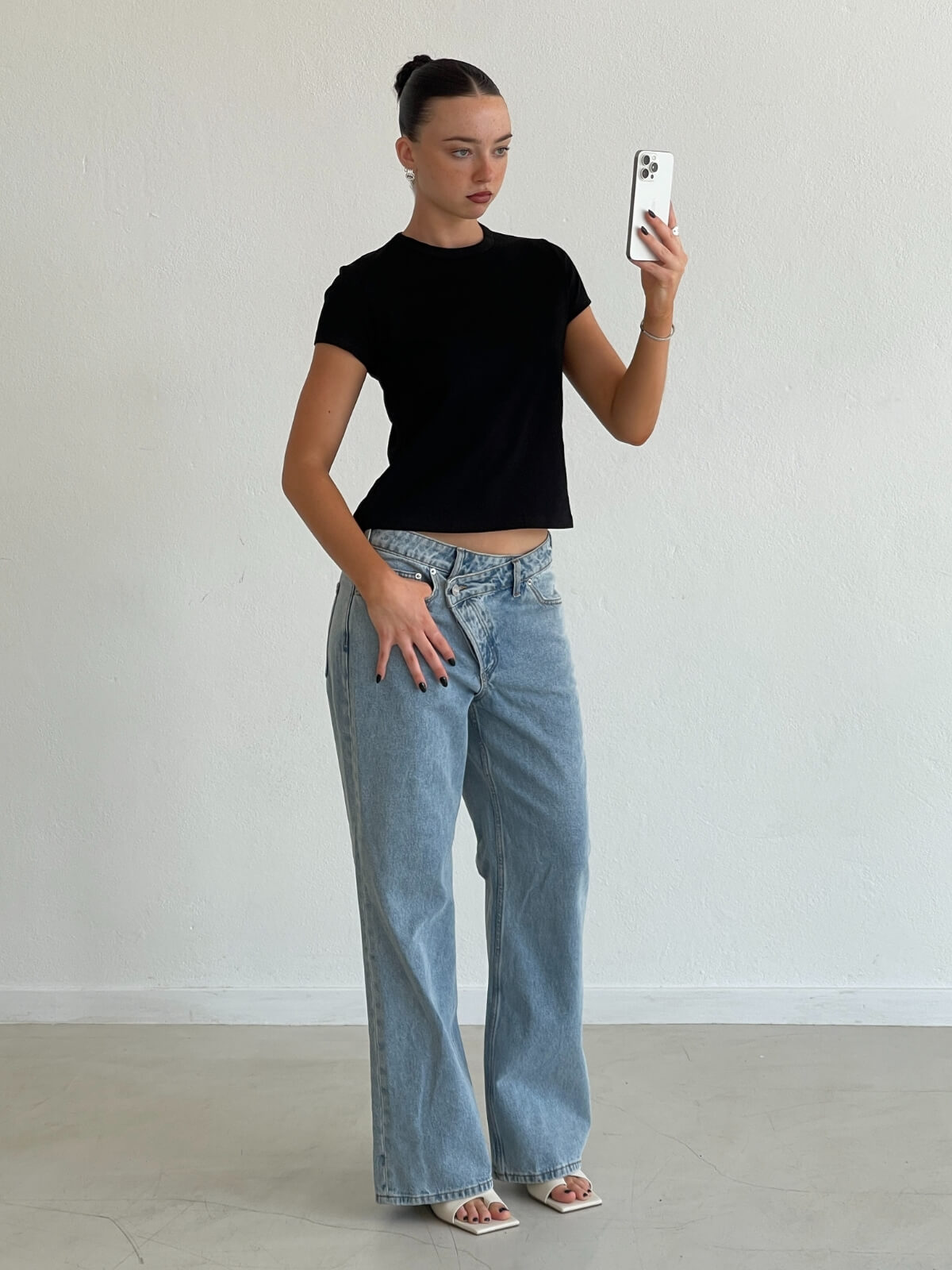 Laina Baby Tee - Black