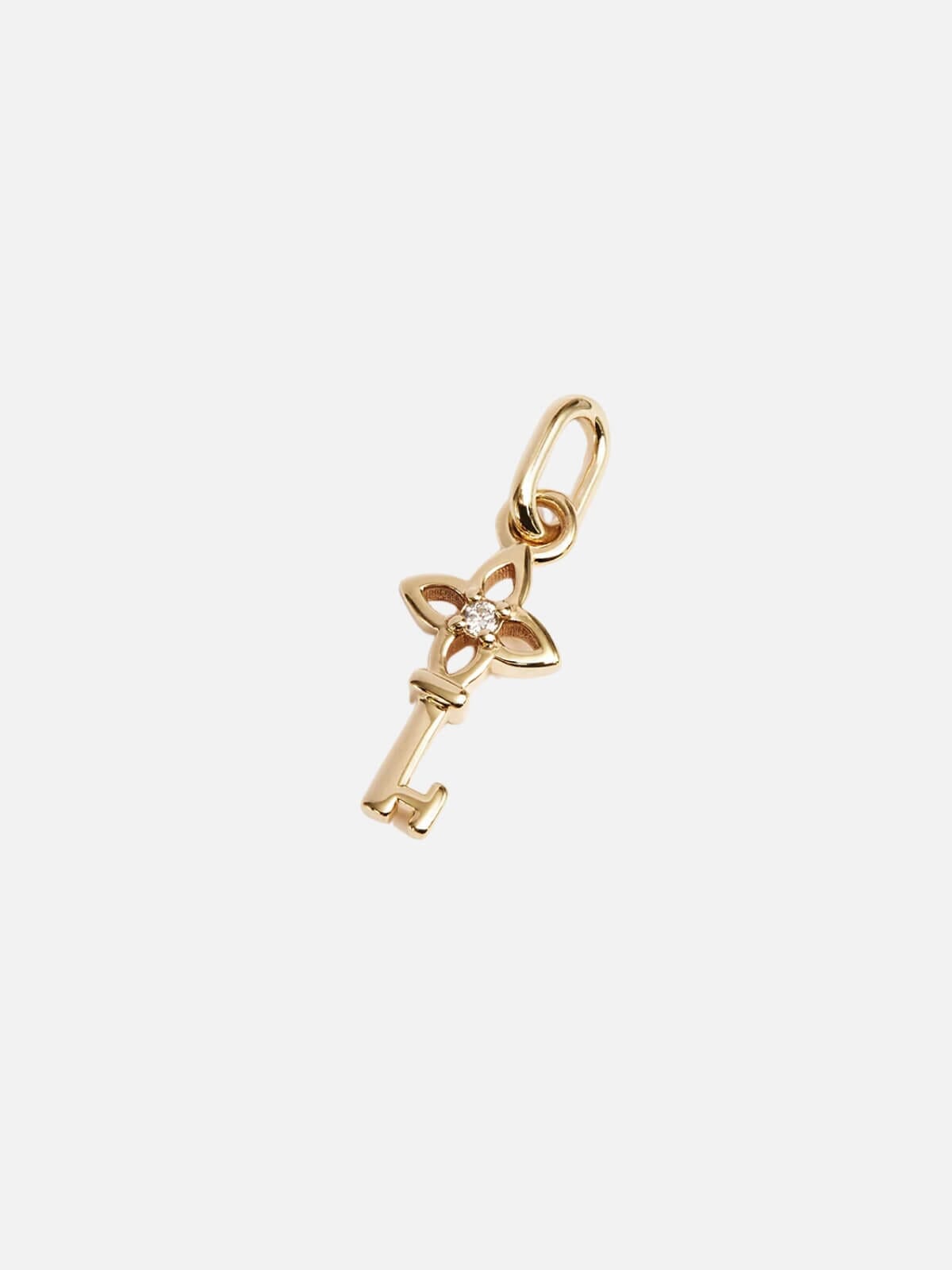 By Charlotte | 18k Gold Vermeil Key to My Heart Pendant | Perlu