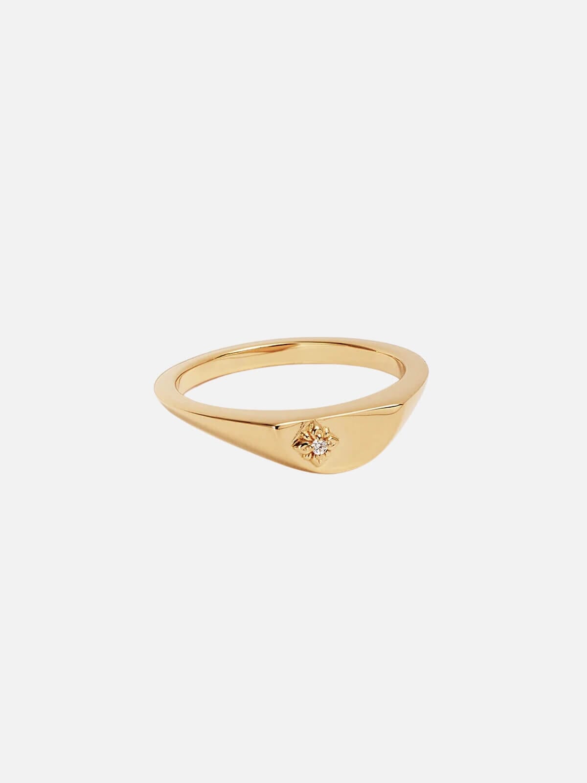 By Charlotte | 18k Gold Vermeil Lotus Ring | Perlu 