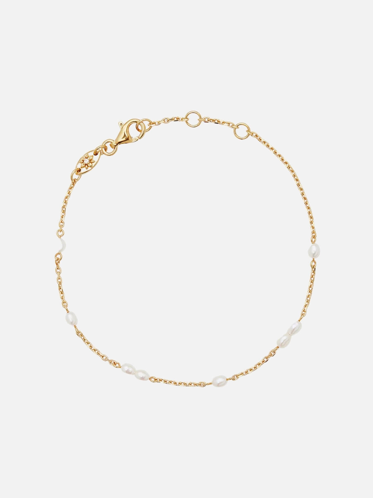 By Charlotte | Gold Serene Dreams Pearl Bracelet | Perlu