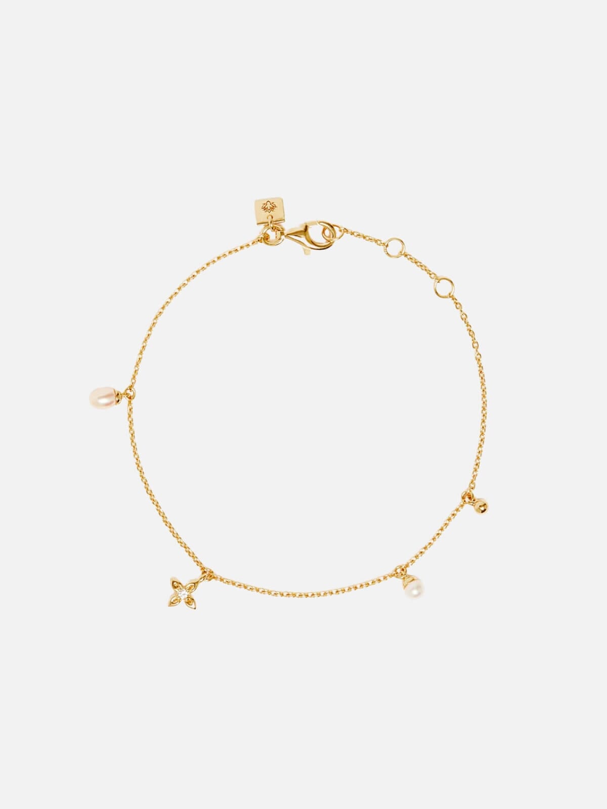 By Charlotte | Live In Peace Bracelet - Gold | Perlu