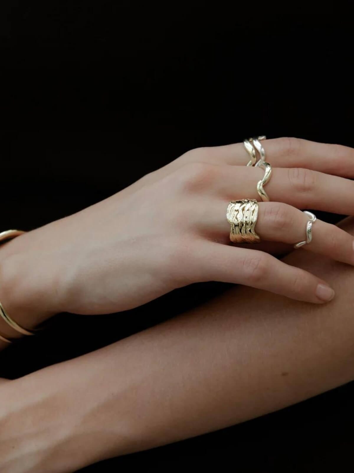 F+H | Oyster Shell Ring: Brass + 18K Gold | Perlu