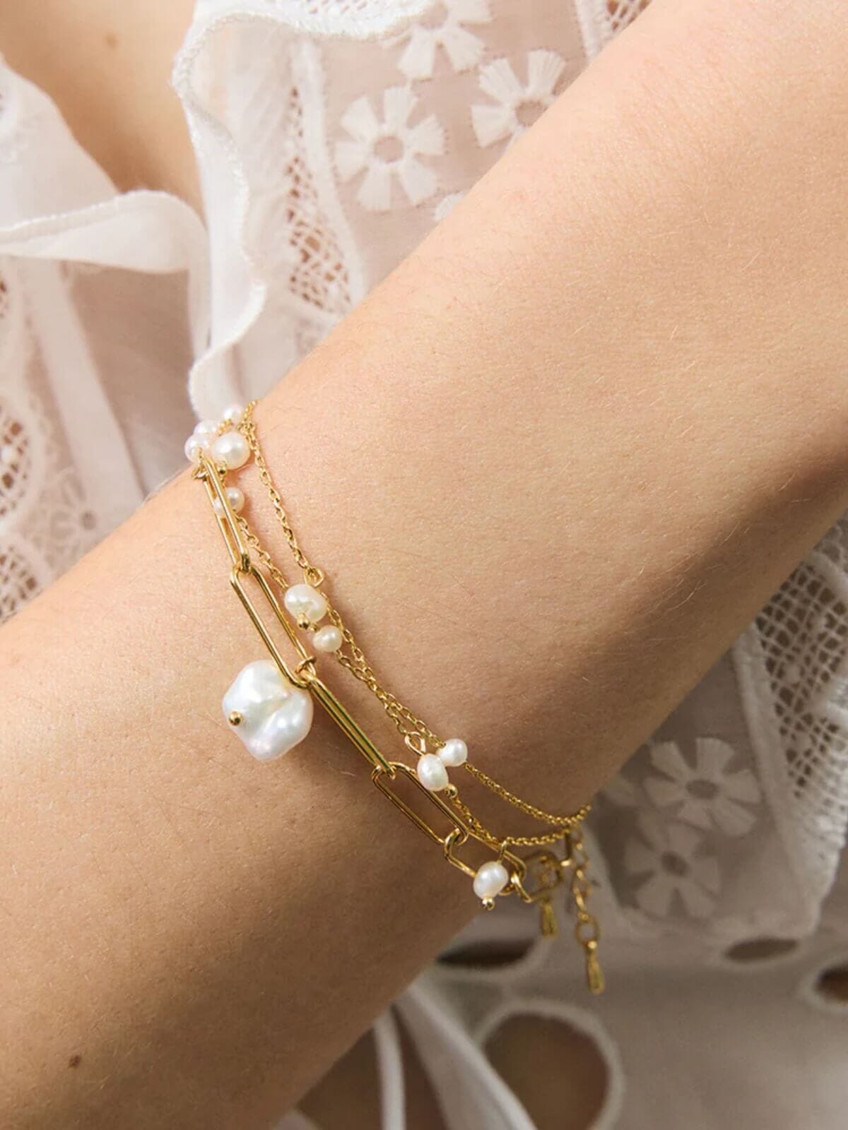 Kendall Bracelet - Gold Bracelets Jolie & Deen 