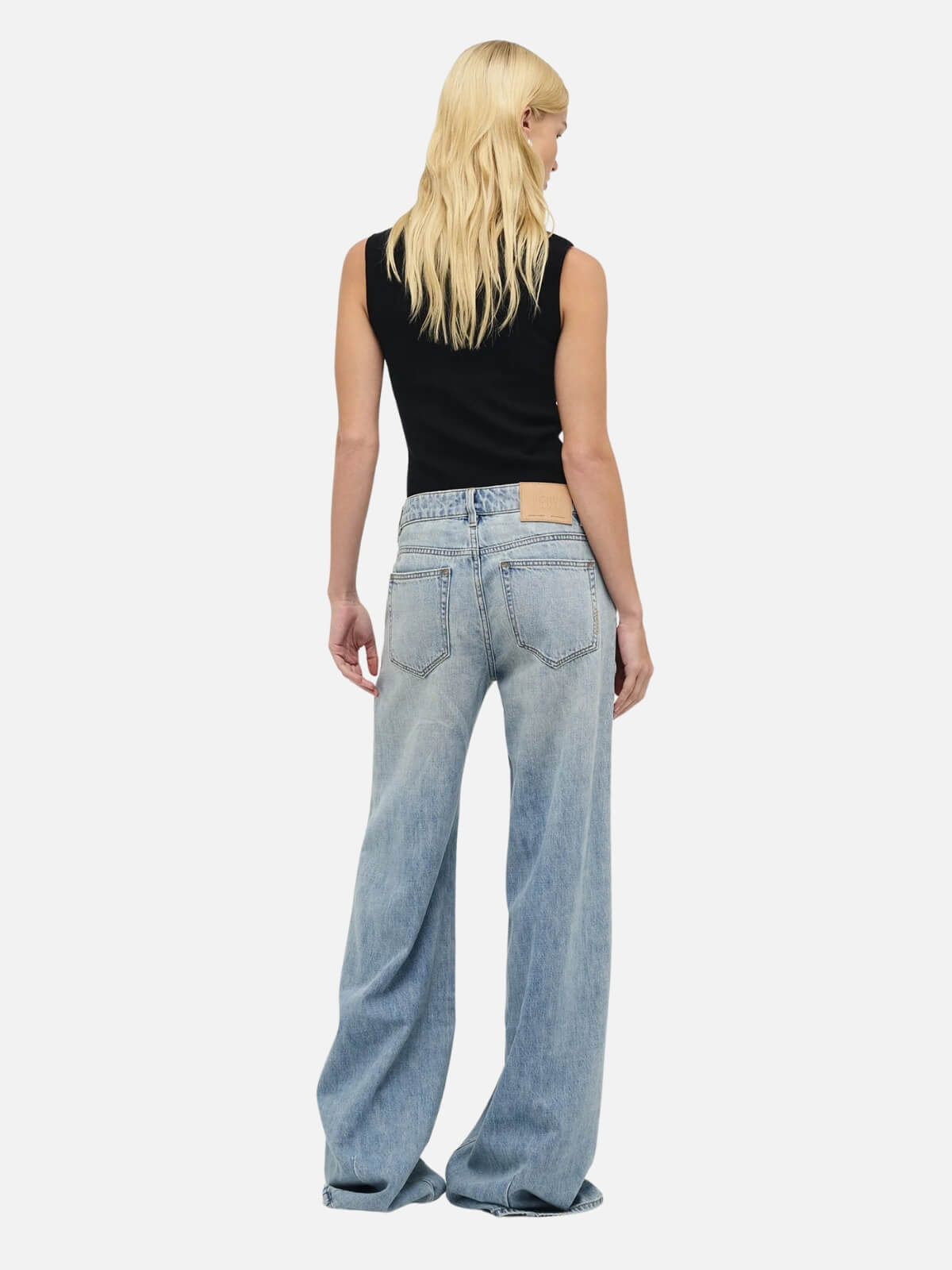 Milla Wide - Capsule