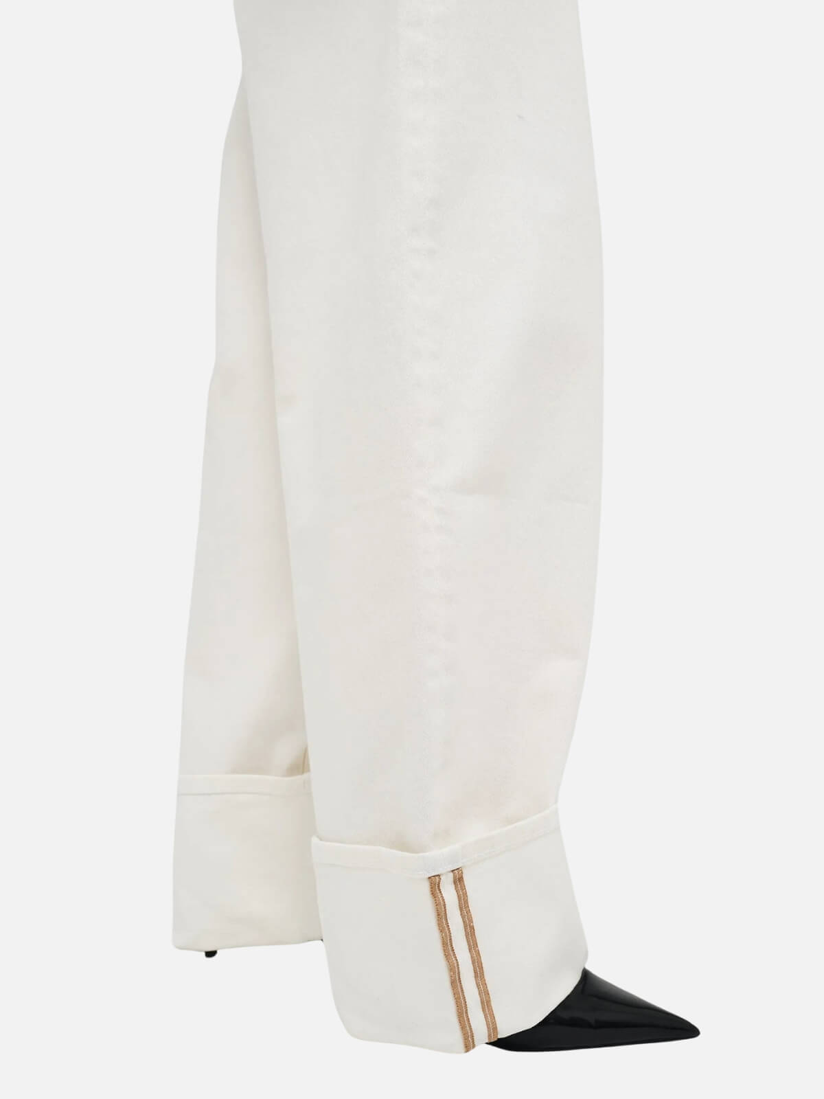 Nancy Barrel - White