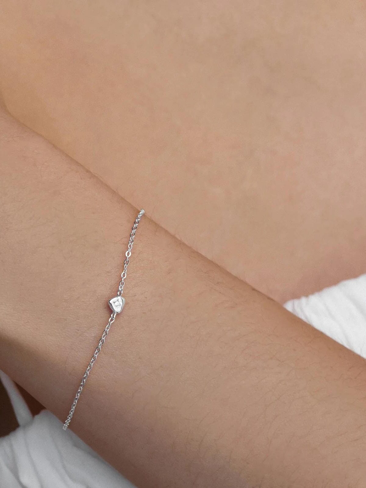Saint Valentine | Mini Heart Bracelet - Silver | Perlu