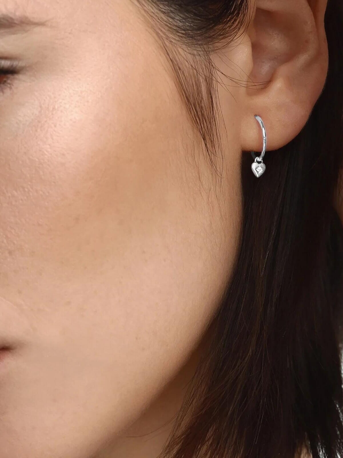 Saint Valentine | Mini Heart Hoops - Silver | Perlu