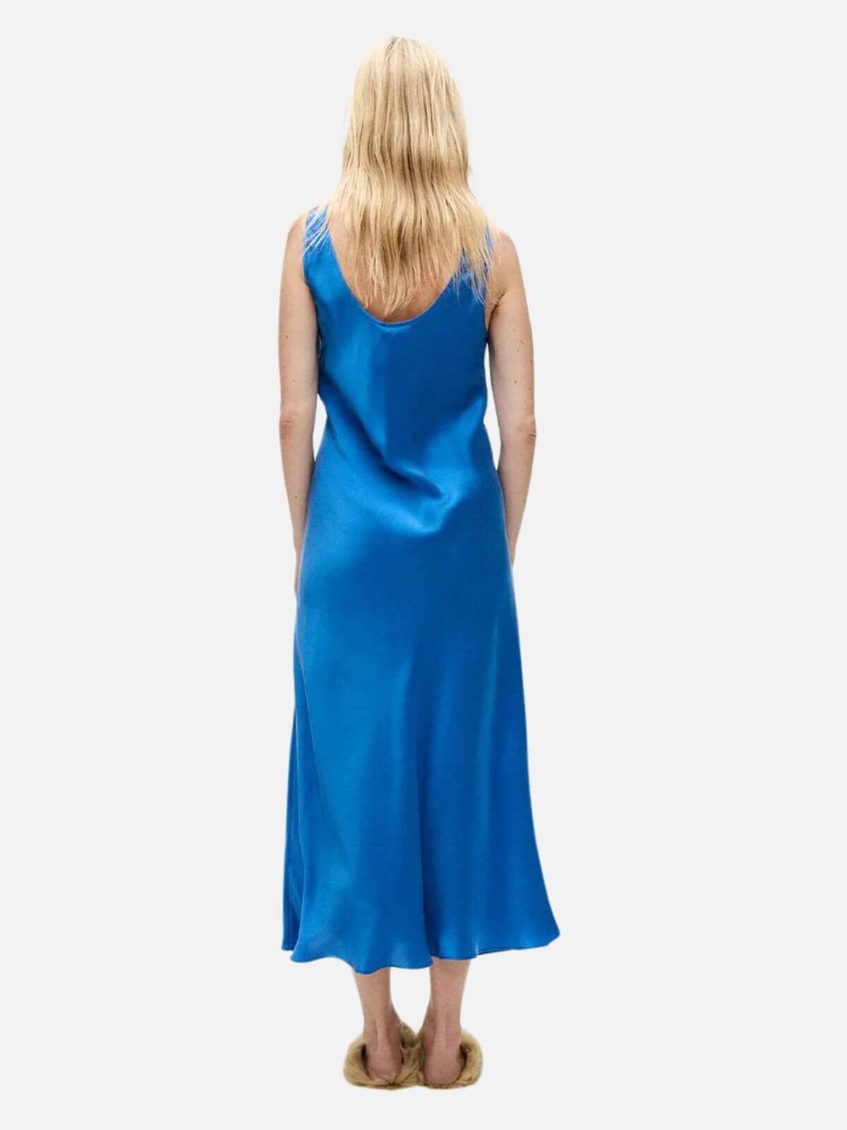 Silk Laundry | Scoop Neck Dress - Wave | Perlu