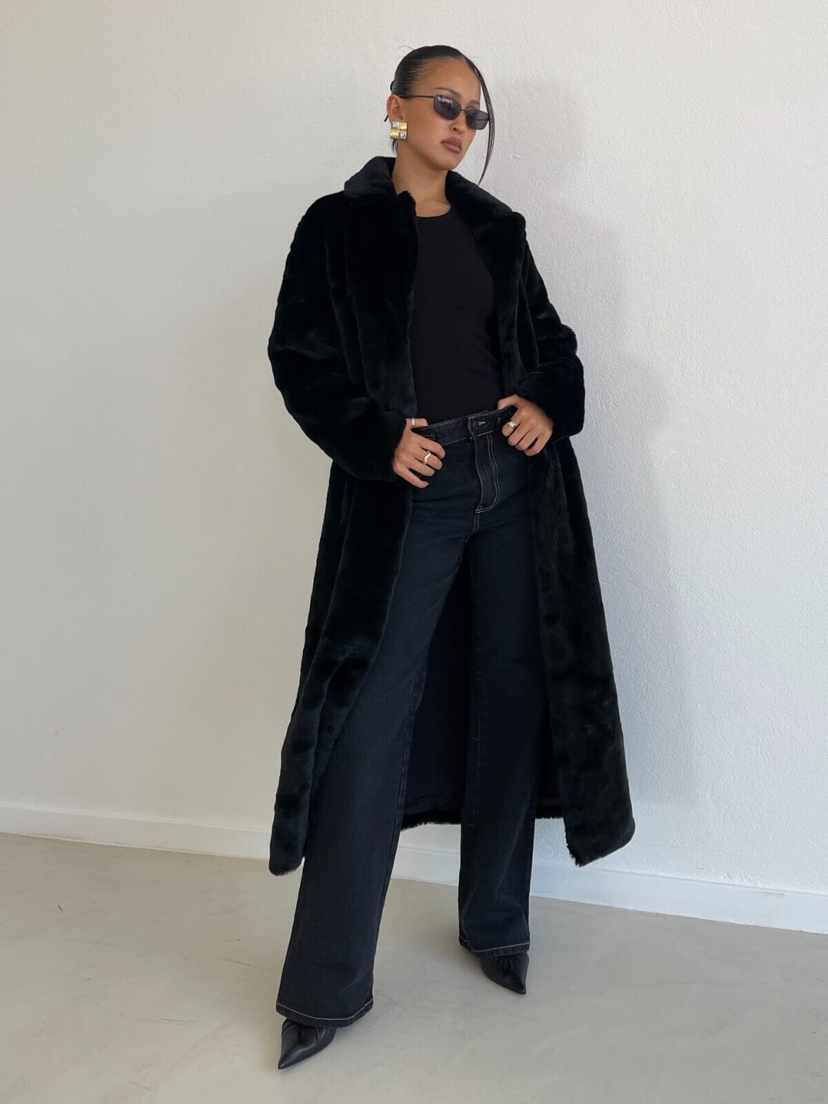 Black Bird Coat - Black Coats & Jackets Unreal Fur 